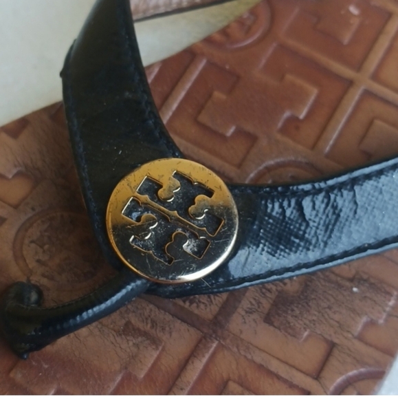 TORY BURCH Black and Brown Flip Flops with Logo - Picture 4 of 4
